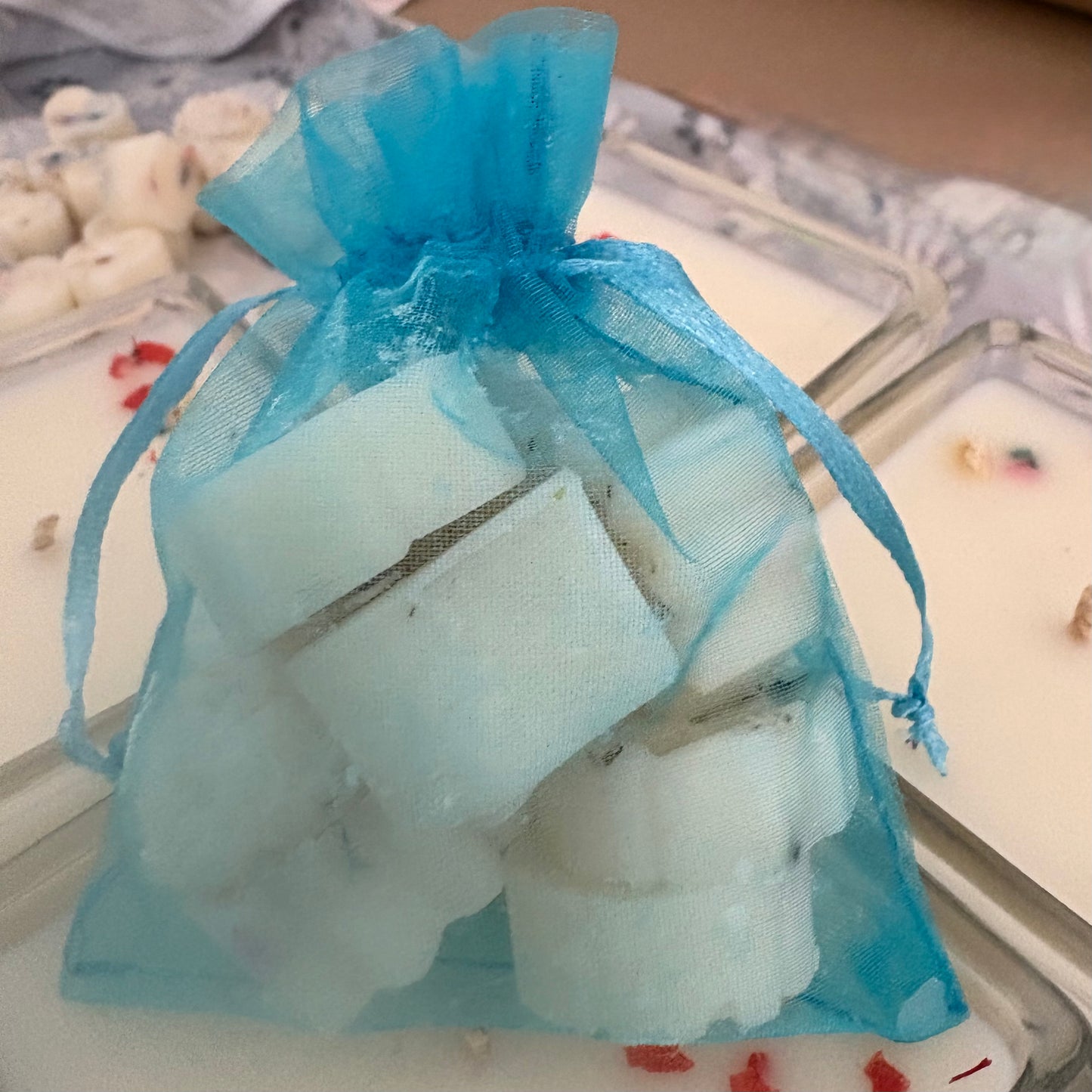 LEMONGRASS & GINGER SOY SHARDS 100G